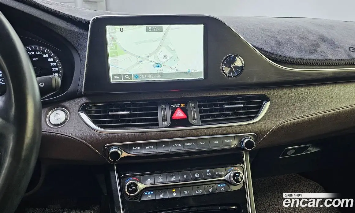 Hyundai Grandeur 2017 2.2 автомат (гидро), фото 20