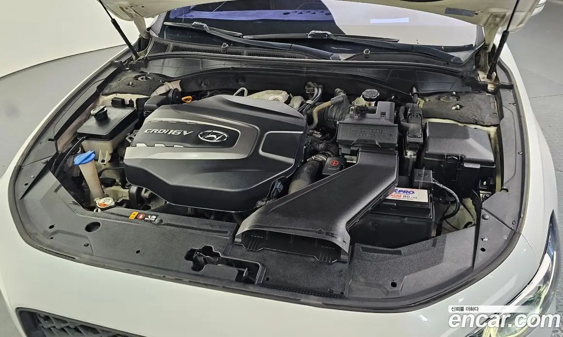 Hyundai Grandeur 2017 2.2 автомат (гидро), фото 6