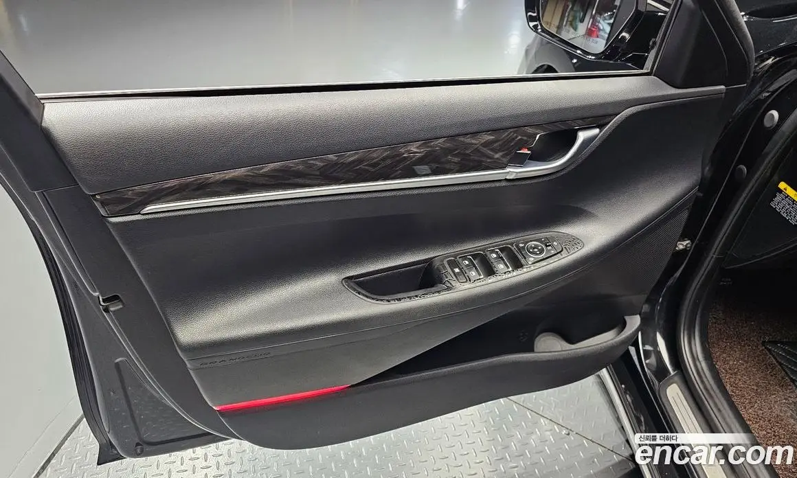 Hyundai Grandeur 2017 2.4 автомат (гидро), фото 14 Hyundai Grandeur 2017 2.4 автомат (гидро), фото 14