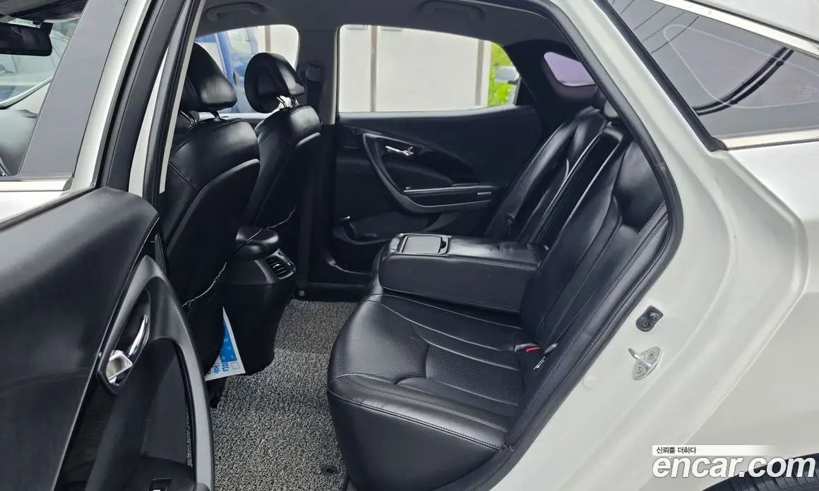 Hyundai Grandeur 2017 3.0 автомат (гидро), фото 12