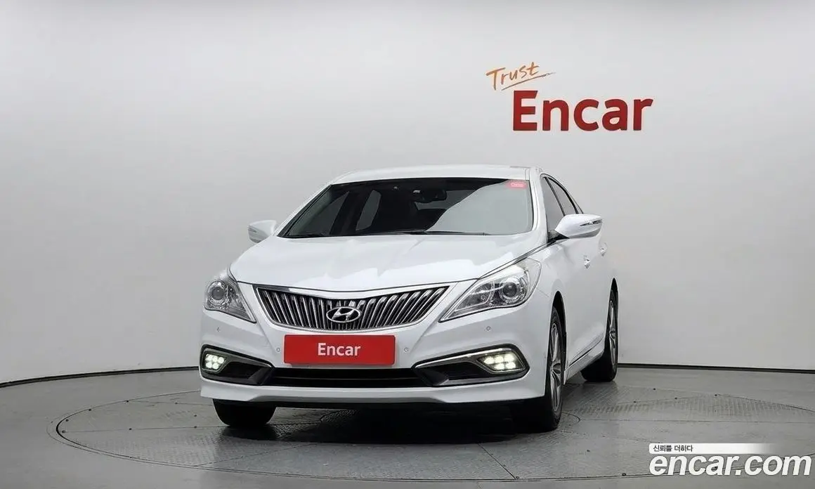 Hyundai Grandeur 2017 3.0 автомат (гидро), фото 3
