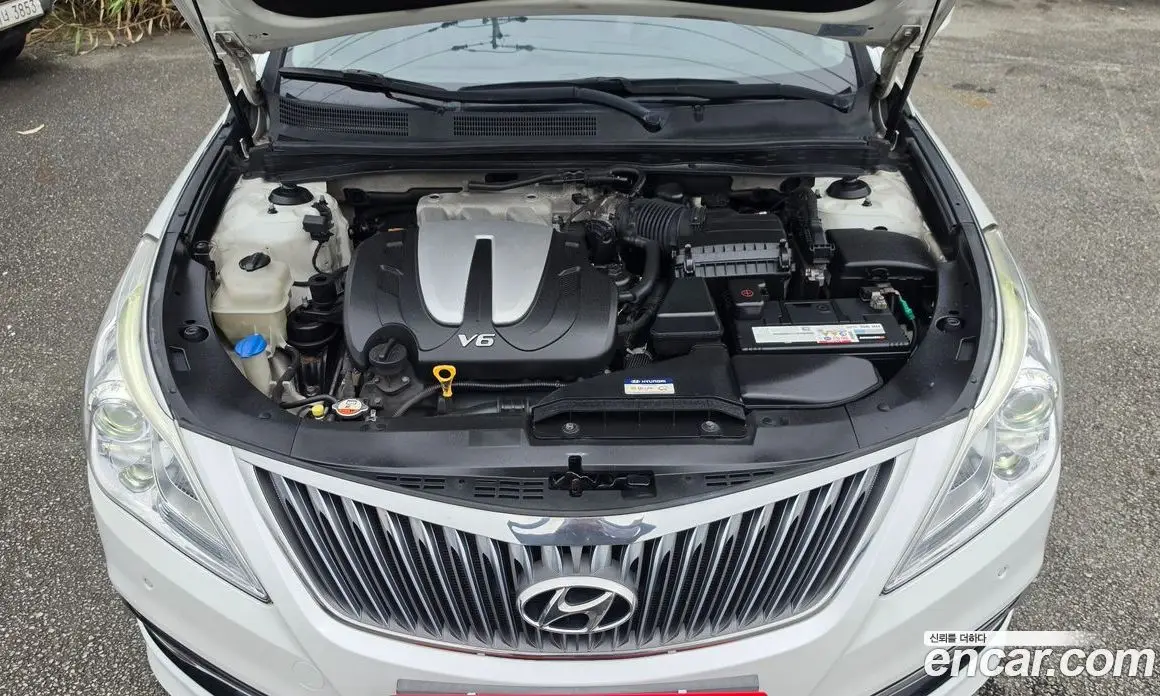 Hyundai Grandeur 2017 3.0 автомат (гидро), фото 6