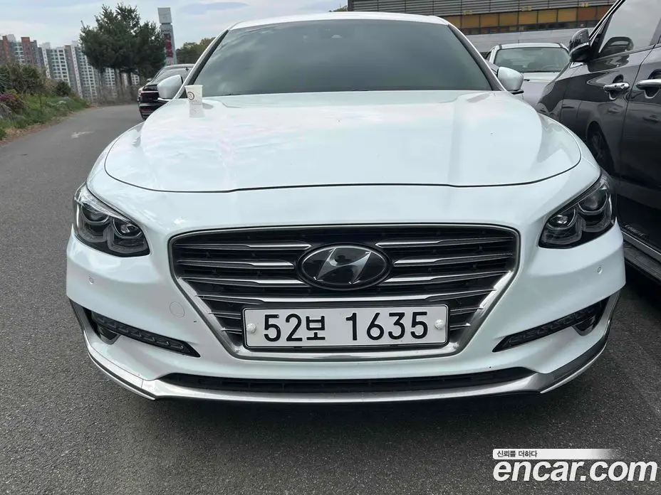 Hyundai Grandeur 2018 2.4 автомат (гидро), фото 3