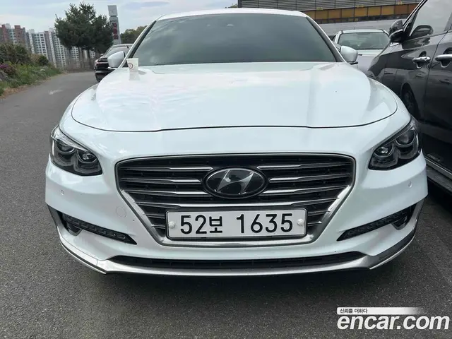 Hyundai Grandeur 2018 2.4 автомат (гидро), миниатюра 3