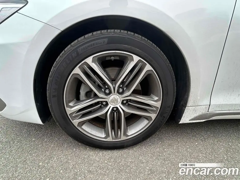Hyundai Grandeur 2018 2.4 автомат (гидро), фото 5