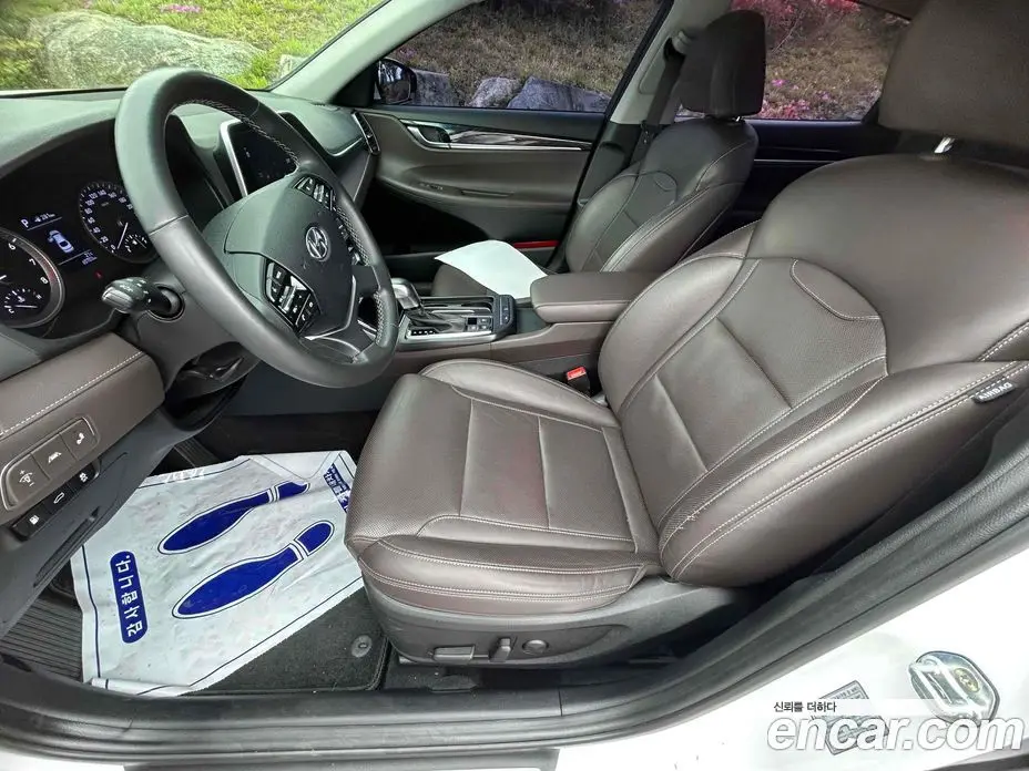 Hyundai Grandeur 2018 2.4 автомат (гидро), фото 6