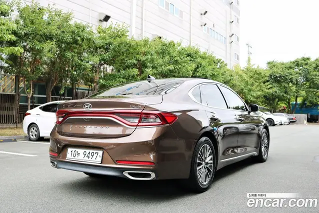 Hyundai Grandeur 2018 2.4 автомат (гидро), миниатюра 6
