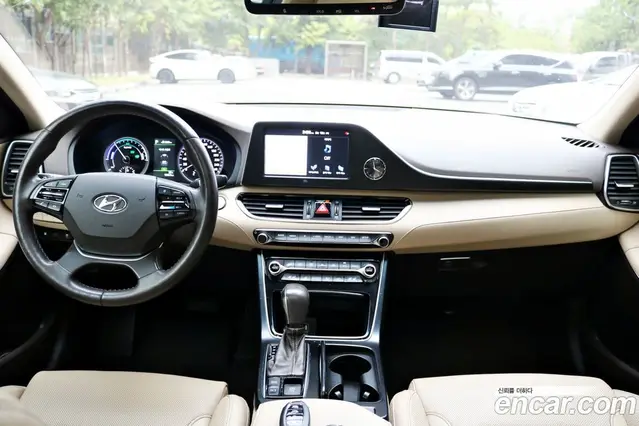 Hyundai Grandeur 2018 2.4 автомат (гидро), миниатюра 7
