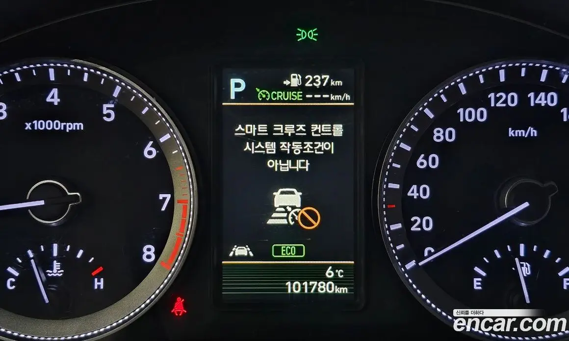 Hyundai Grandeur 2018 2.4 автомат (гидро), фото 17