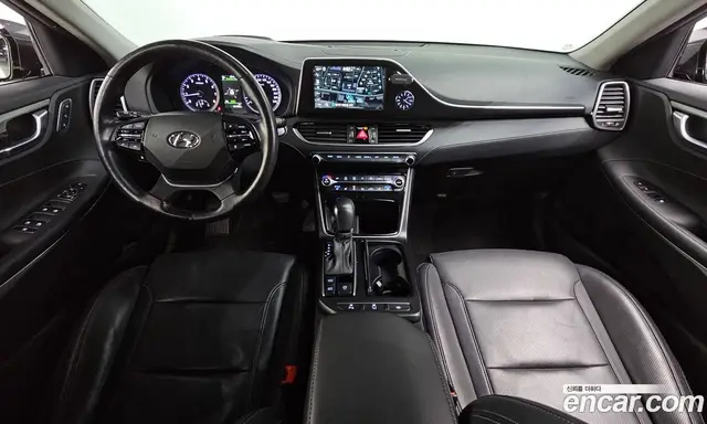 Hyundai Grandeur 2018 2.4 автомат (гидро), миниатюра 7