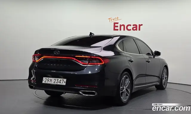 Hyundai Grandeur 2018 2.4 автомат (гидро), миниатюра 2