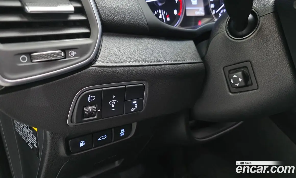 Hyundai Grandeur 2018 2.4 автомат (гидро), фото 13