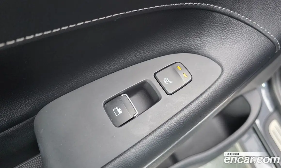 Hyundai Grandeur 2018 2.4 автомат (гидро), фото 19