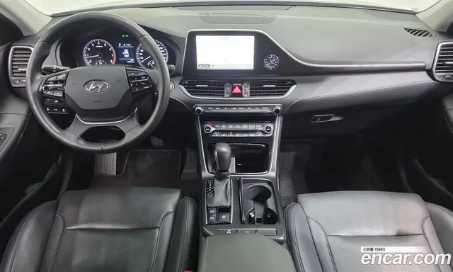 Hyundai Grandeur 2018 2.4 автомат (гидро), миниатюра 7