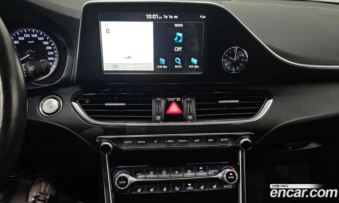 Hyundai Grandeur 2018 3.0 автомат (гидро), фото 17