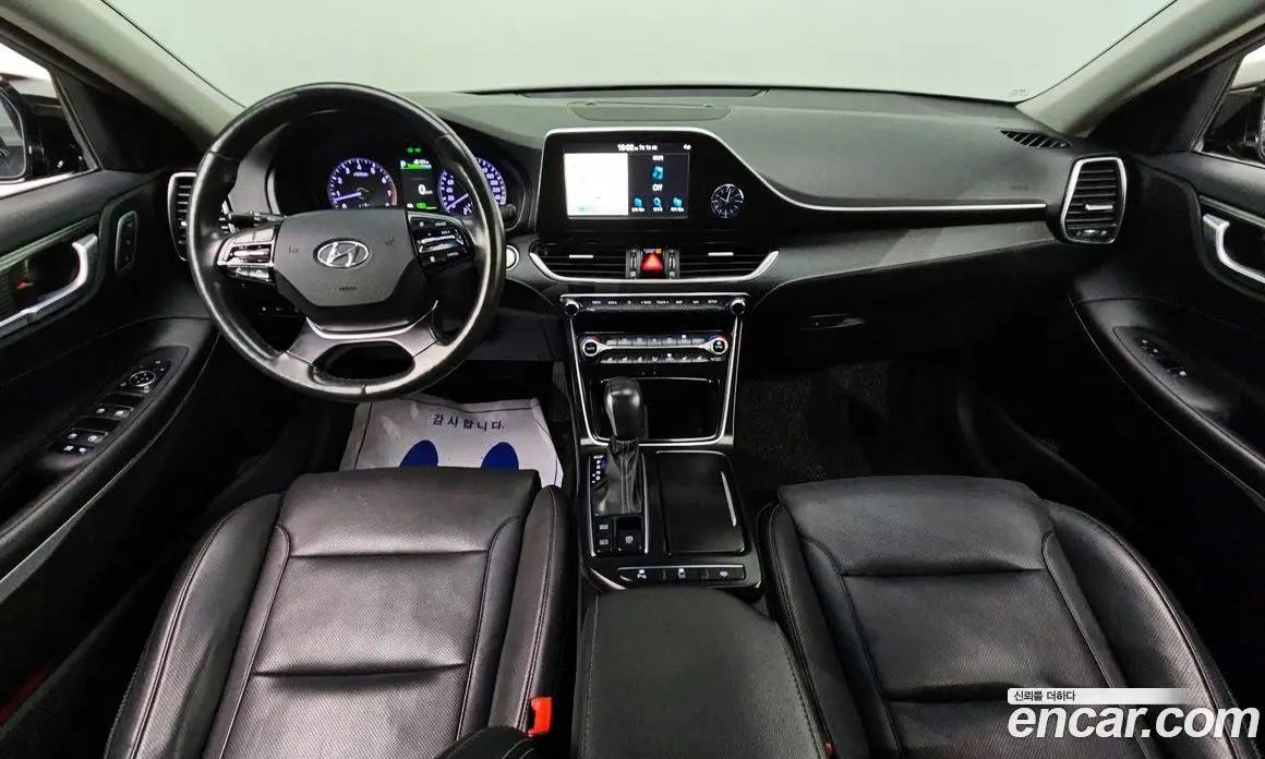 Hyundai Grandeur 2018 3.0 автомат (гидро), фото 7