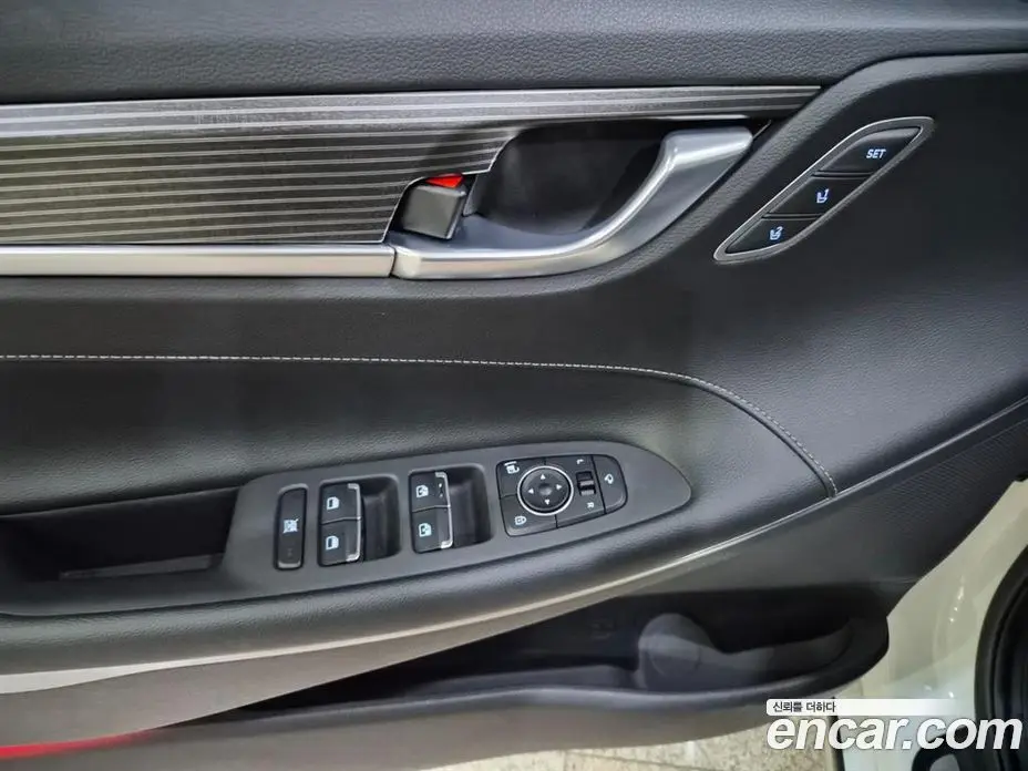 Hyundai Grandeur 2019 3.0 автомат (гидро), фото 16