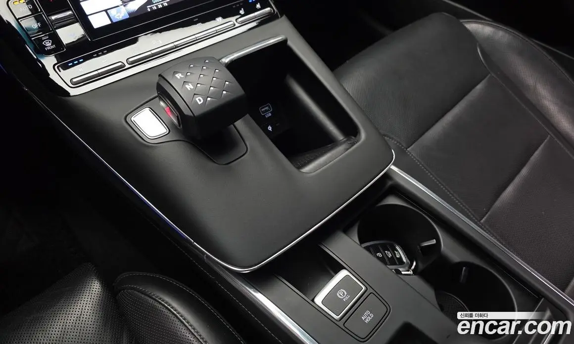 Hyundai Grandeur 2020 2.4 автомат (гидро), фото 9