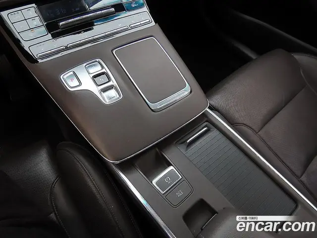 Hyundai Grandeur 2020 3.3 автомат (гидро), миниатюра 10