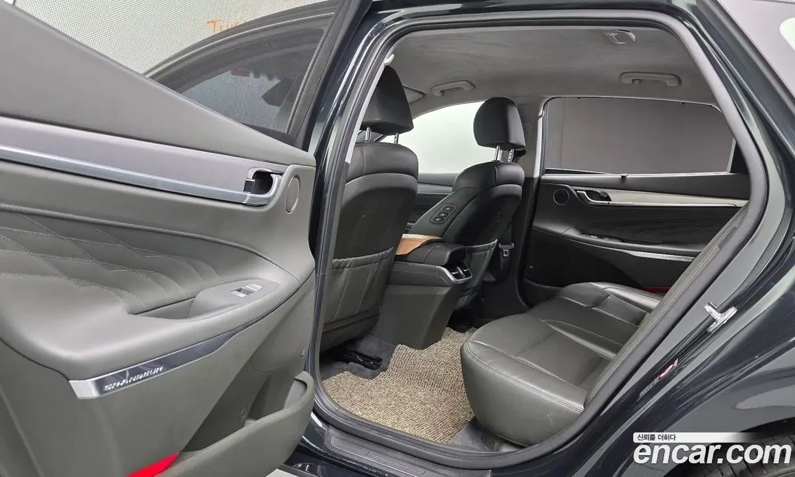 Hyundai Grandeur 2020 2.4 автомат (гидро), фото 17