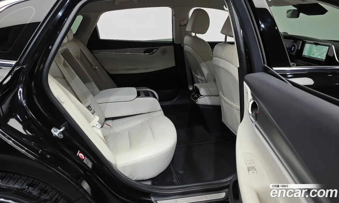 Hyundai Grandeur 2021 2.5 автомат (гидро), фото 12