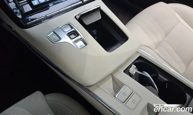 Hyundai Grandeur 2021 2.5 автомат (гидро), миниатюра 9