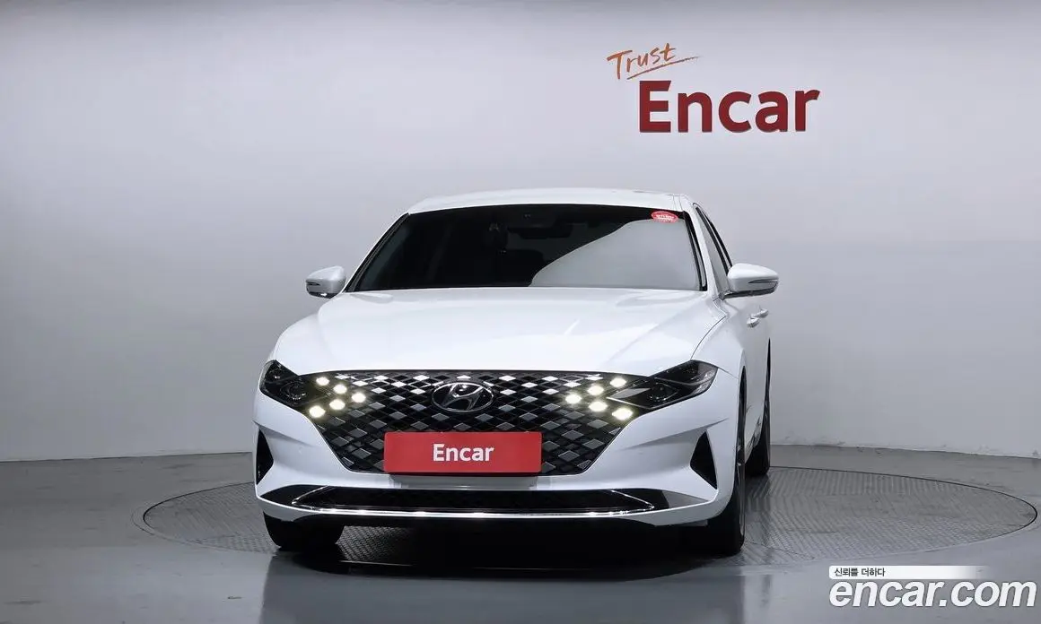 Hyundai Grandeur 2022 3.0 автомат (гидро), фото 3