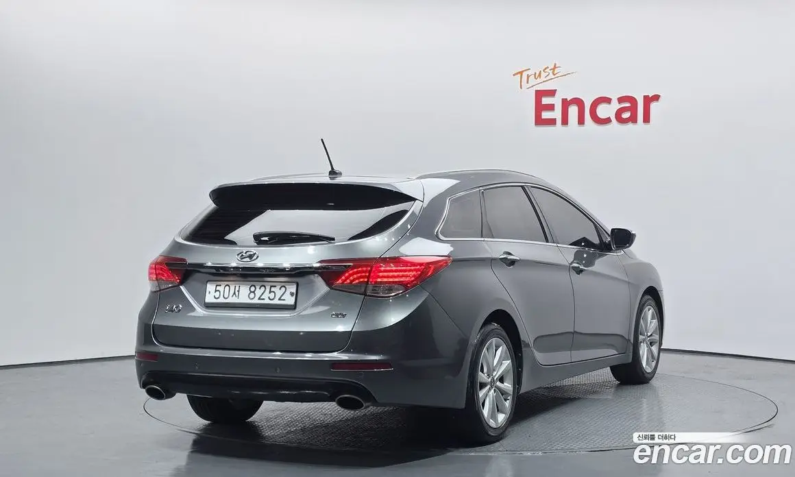 Hyundai i40 2013 2.0 автомат (гидро), фото 2 Hyundai i40 2013 2.0 автомат (гидро), фото 2