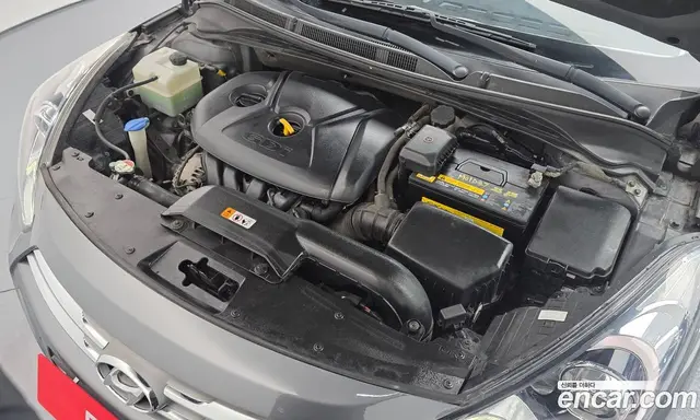 Hyundai i40 2013 2.0 автомат (гидро), миниатюра 6 Hyundai i40 2013 2.0 автомат (гидро), миниатюра 6