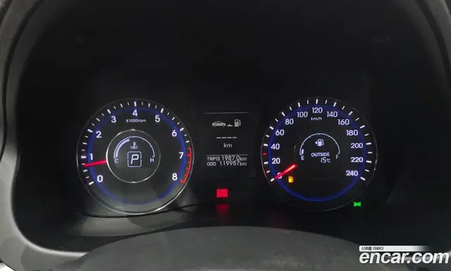 Hyundai i40 2013 2.0 автомат (гидро), миниатюра 8 Hyundai i40 2013 2.0 автомат (гидро), миниатюра 8