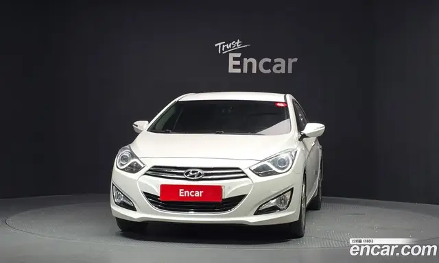 Hyundai i40 2014 1.7 автомат (гидро), миниатюра 3