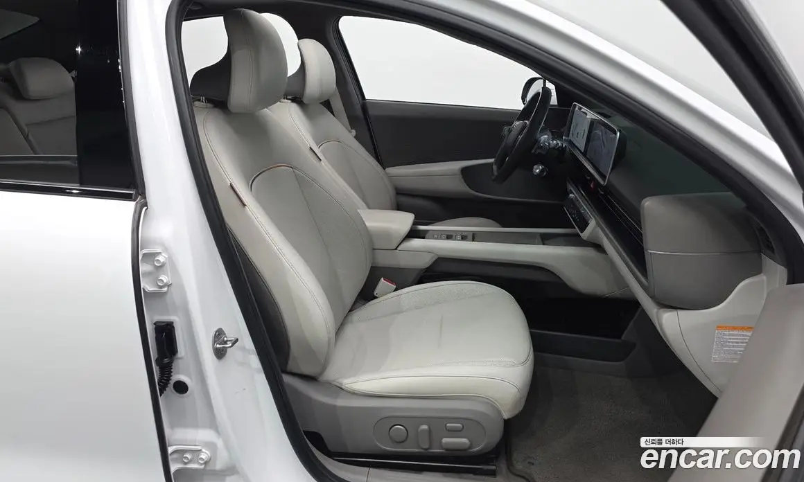 Hyundai Ioniq 6 2022 0.1 автомат (гидро), фото 15