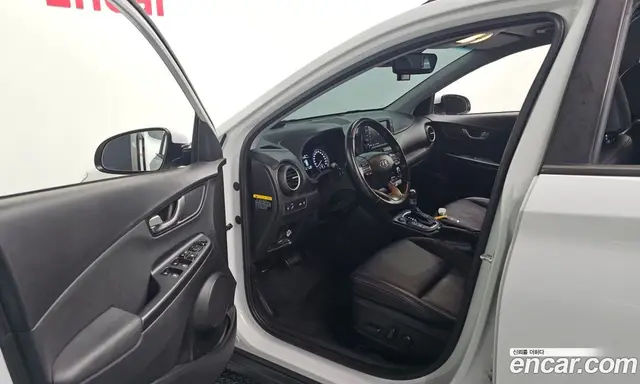 Hyundai Kona 2018 1.6 автомат (гидро), миниатюра 12
