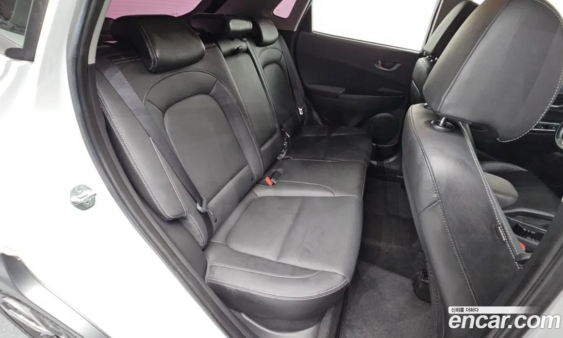 Hyundai Kona 2018 1.6 автомат (гидро), фото 16 Hyundai Kona 2018 1.6 автомат (гидро), фото 16