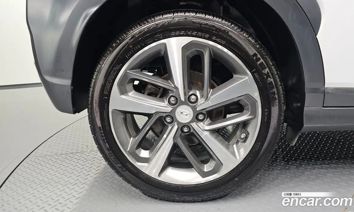 Hyundai Kona 2018 1.6 автомат (гидро), фото 4 Hyundai Kona 2018 1.6 автомат (гидро), фото 4