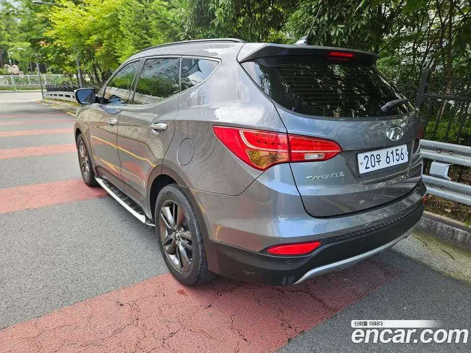 Hyundai Santa Fe 2013 2.0 автомат (гидро), фото 2 Hyundai Santa Fe 2013 2.0 автомат (гидро), фото 2