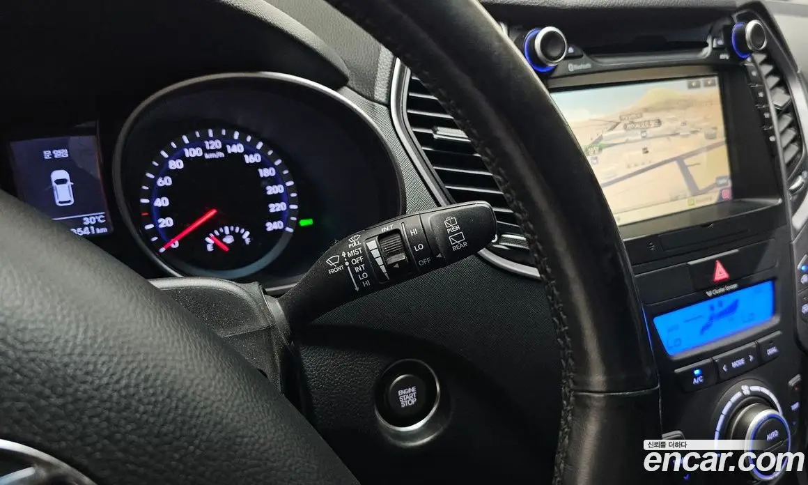 Hyundai Santa Fe 2014 2.0 автомат (гидро), фото 17
