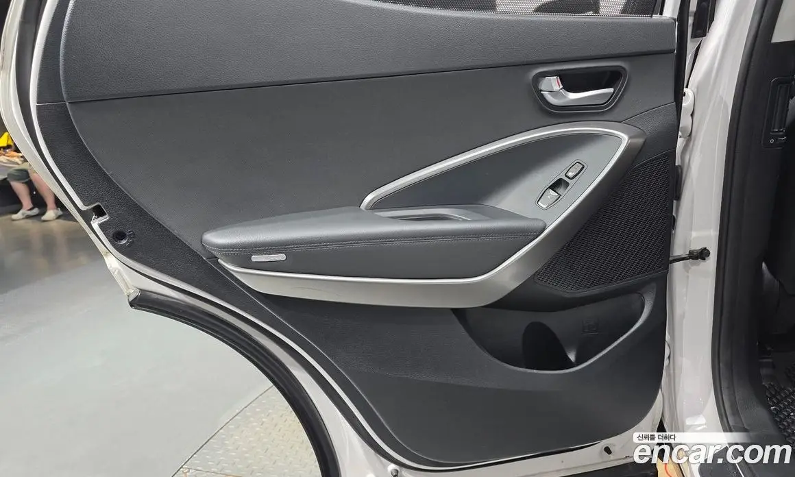 Hyundai Santa Fe 2015 2.0 автомат (гидро), фото 14