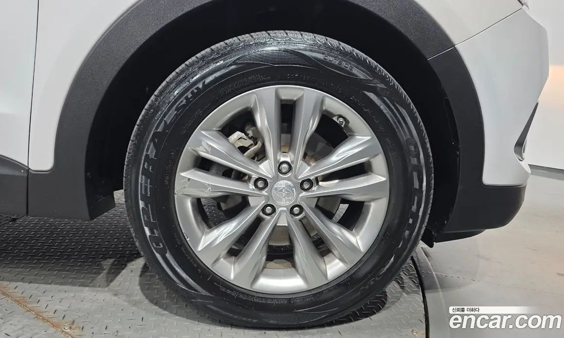 Hyundai Santa Fe 2015 2.0 автомат (гидро), фото 6
