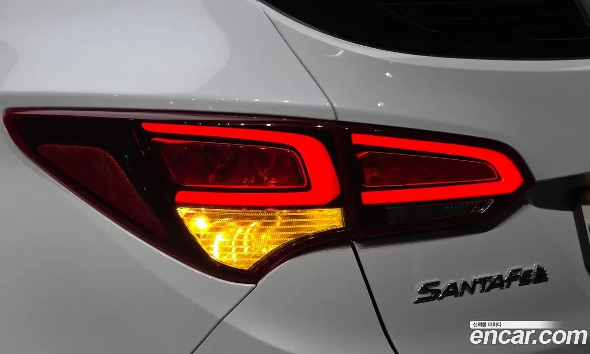 Hyundai Santa Fe 2015 2.0 автомат (гидро), фото 8