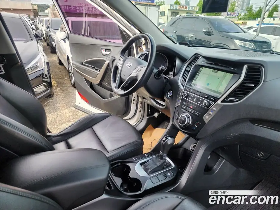 Hyundai Santa Fe 2015 2.0 автомат (гидро), фото 17
