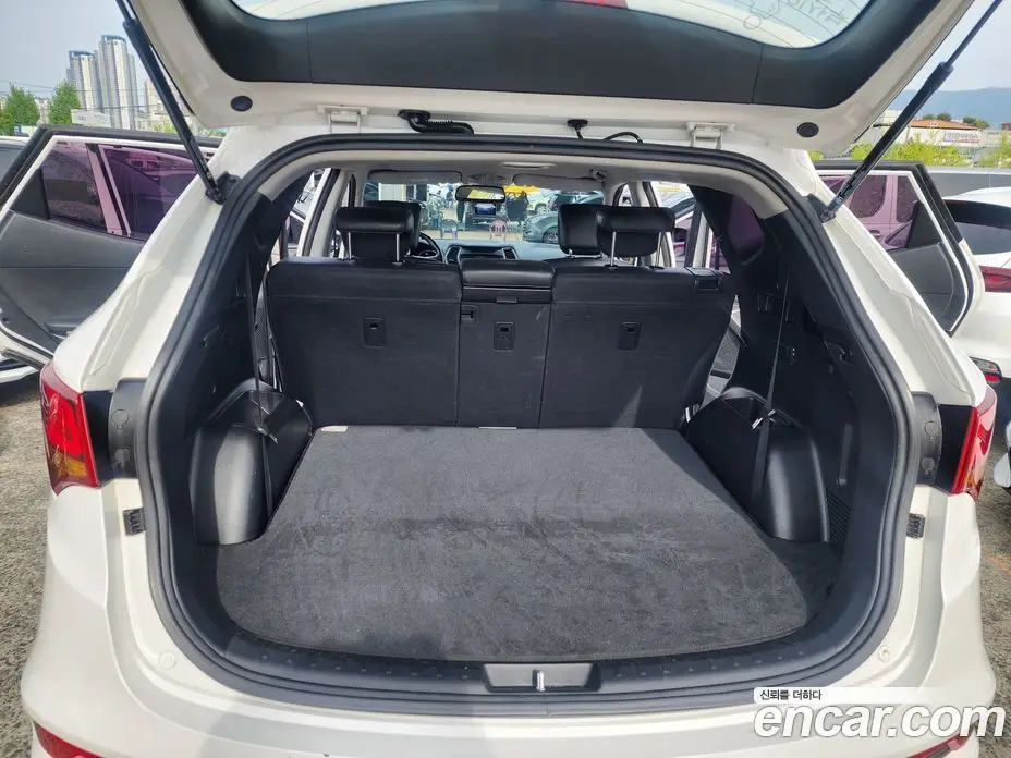 Hyundai Santa Fe 2015 2.0 автомат (гидро), фото 20