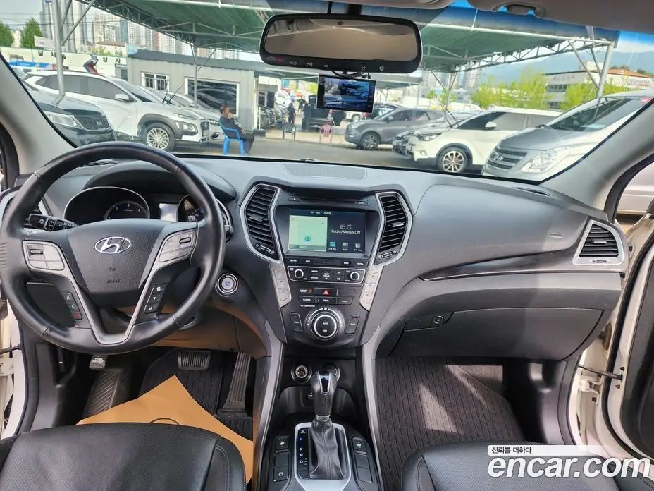 Hyundai Santa Fe 2015 2.0 автомат (гидро), фото 7
