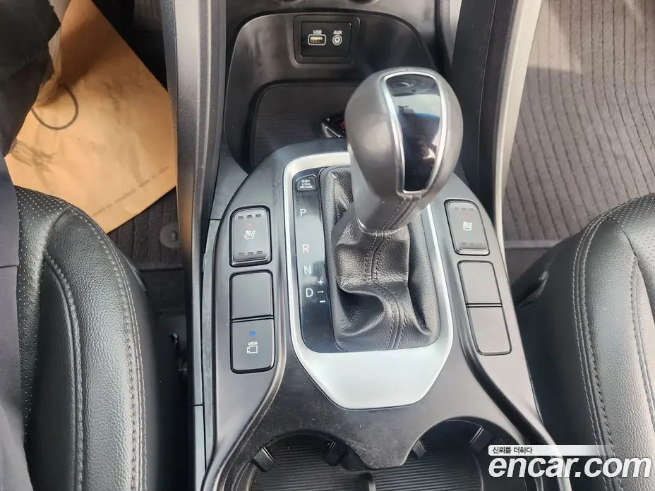 Hyundai Santa Fe 2015 2.0 автомат (гидро), фото 9