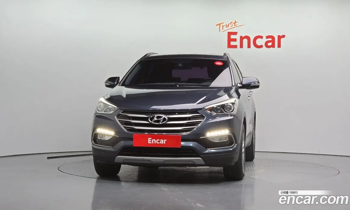 Hyundai Santa Fe 2015 2.0 автомат (гидро), фото 3 Hyundai Santa Fe 2015 2.0 автомат (гидро), фото 3
