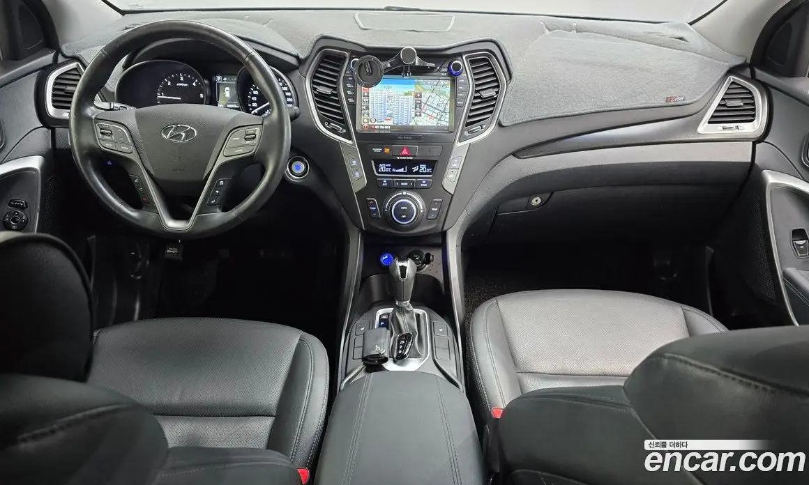 Hyundai Santa Fe 2015 2.0 автомат (гидро), фото 7 Hyundai Santa Fe 2015 2.0 автомат (гидро), фото 7