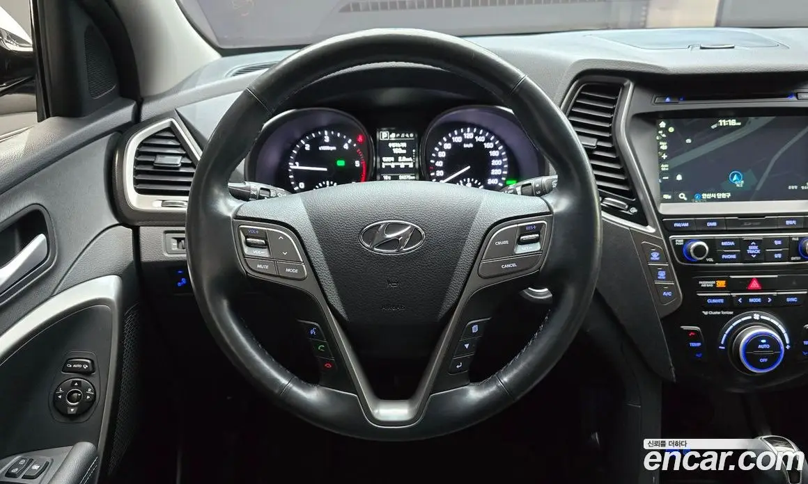 Hyundai Santa Fe 2017 2.0 автомат (гидро), фото 13