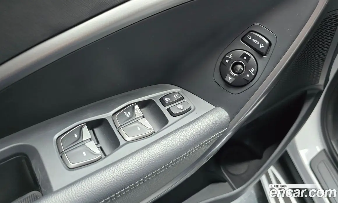 Hyundai Santa Fe 2017 2.0 автомат (гидро), фото 14