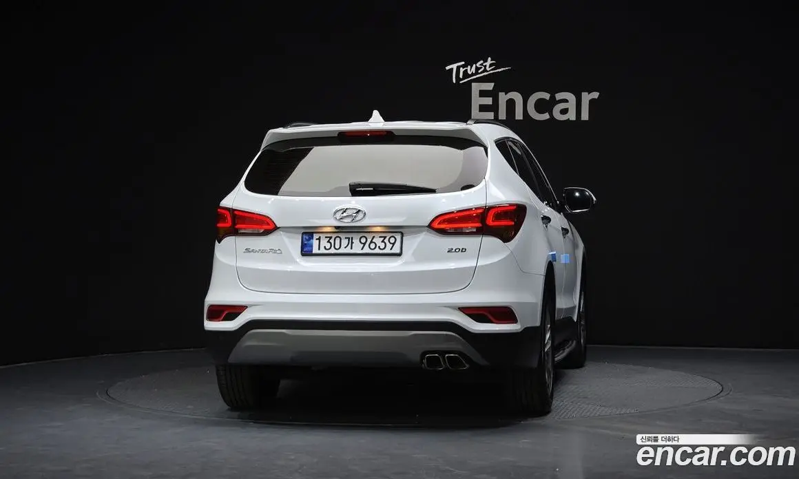 Hyundai Santa Fe 2017 2.0 автомат (гидро), фото 4