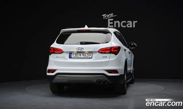 Hyundai Santa Fe 2017 2.0 автомат (гидро), миниатюра 4
